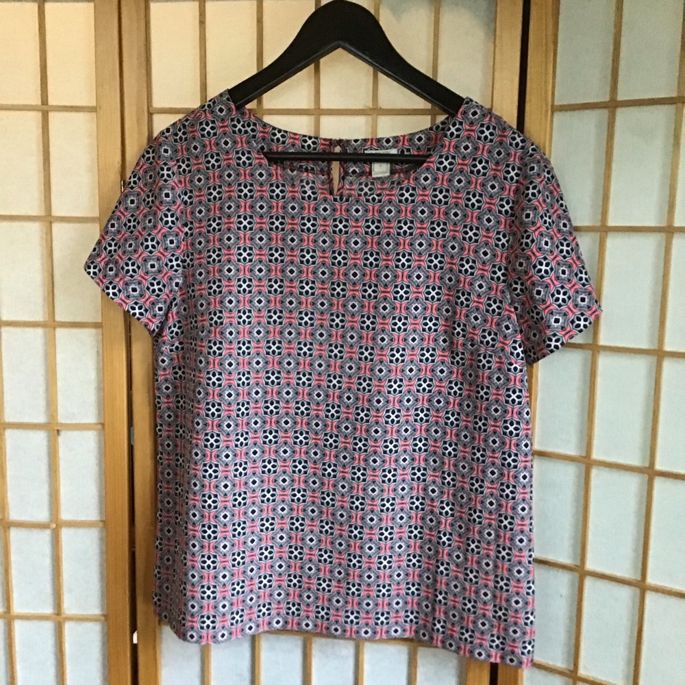 2 for $20! J. Crew factory geometric print top